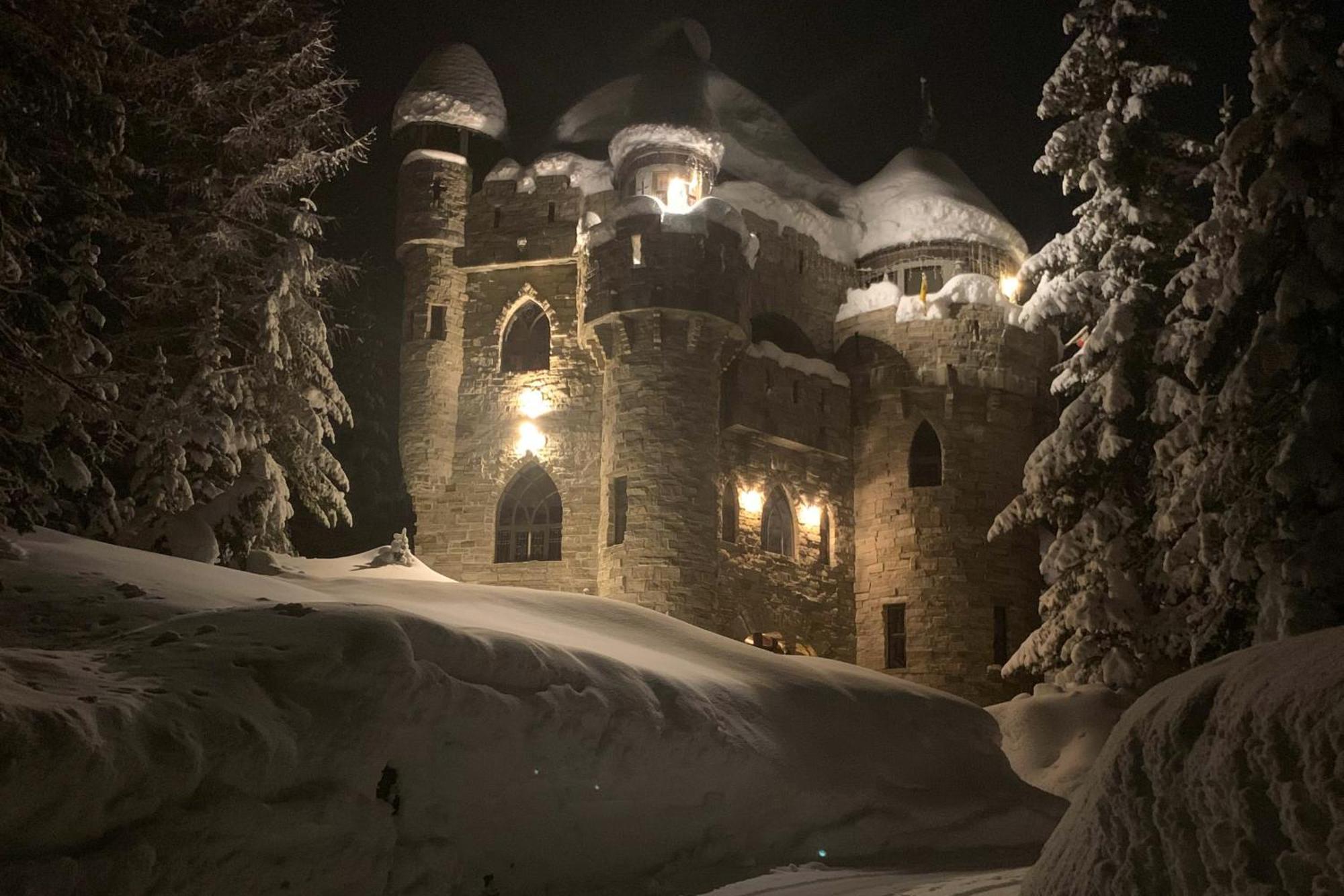 فيلا Schweitzer Castle ساندبوينت المظهر الخارجي الصورة