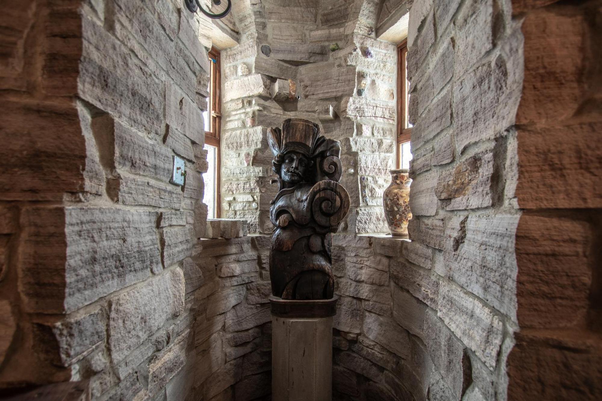 فيلا Schweitzer Castle ساندبوينت المظهر الخارجي الصورة
